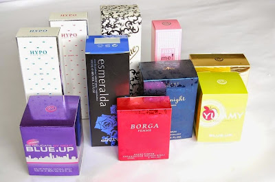 http://thecustompackagingboxes.com/custom-boxes/cosmetic-display-boxes/