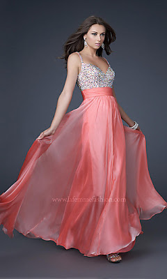 2011+Seventeen+Prom+Cover+Dress