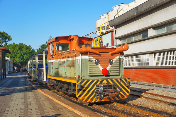 彰化溪湖糖廠五分車346蒸汽火車行駛，每個月最後週日上路