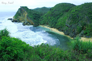 DAFTAR PANTAI DI GUNUNGKIDUL