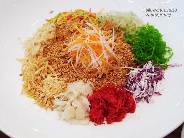 Salmon 'Yee Sang' Platter