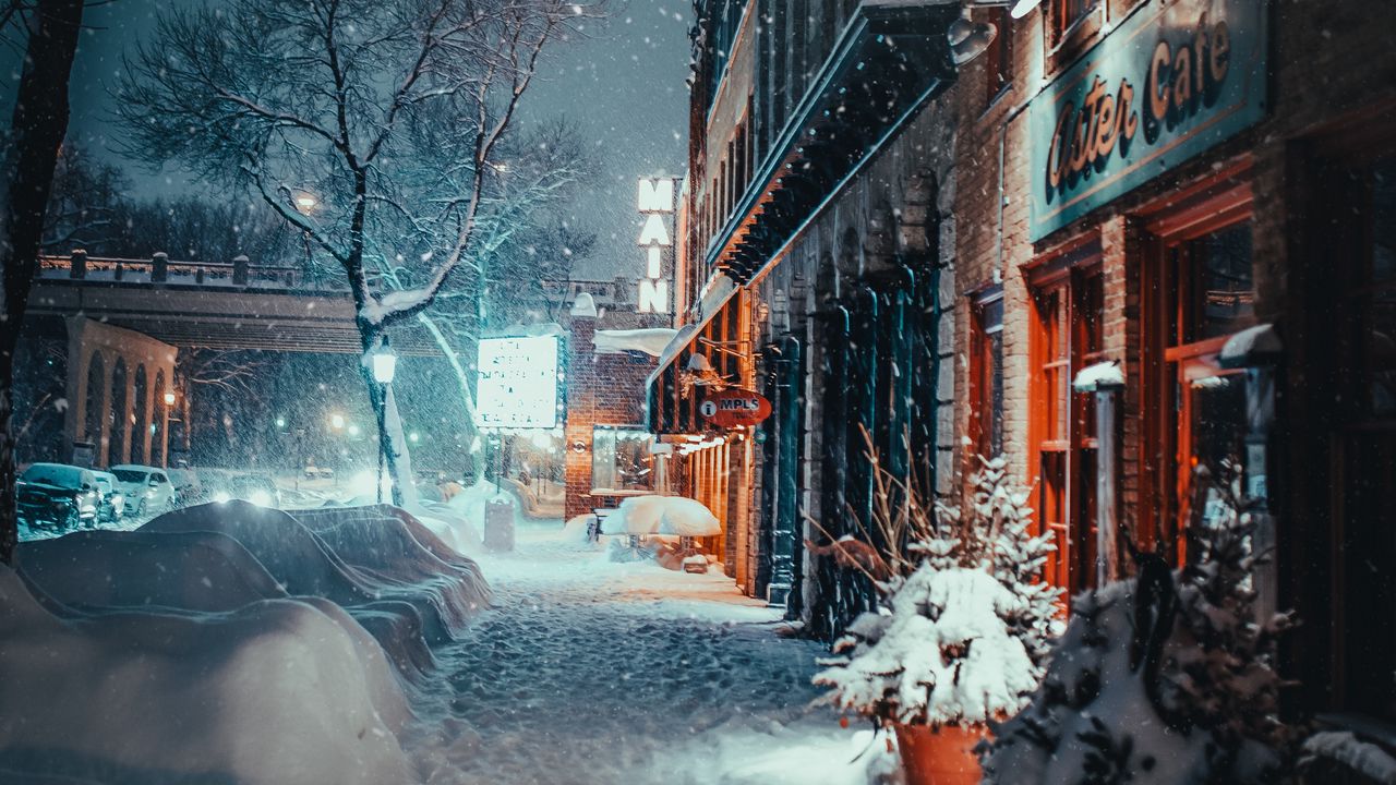 Wallpaper City Evening Snowfall