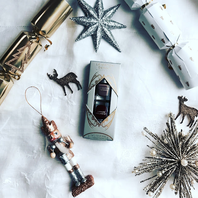 christmas gift guide, stocking filler ideas, what to buy for her, beauty blogger, beauty must haves, what to get for christmas, affordable christmas gifts