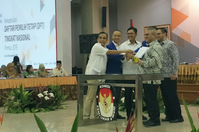 Koalisi Prabowo-Sandi Berikan Temuan Data 25 Juta Pemilih Ganda ke KPU