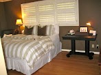 Small Bedroom Makeover : This Small Bedroom Makeover Was Done With a P20,000 Budget : Small bedroom makeover — transform your small bedroom with just a few simple steps!