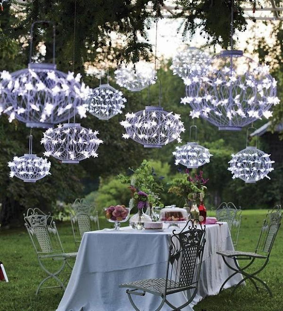 Amazing Outdoor Entertaining Lighting Ideas And Festive Garden Decor