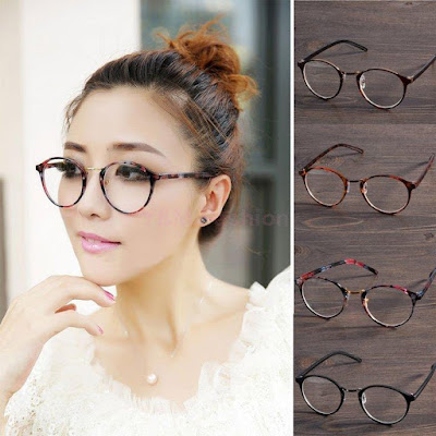 New Women's Prescription Eyeglasses: Latest Styles for a Woman