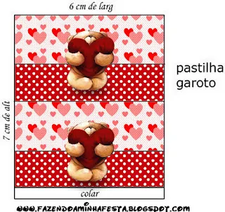 Teddy Bear in Love Free Printable Labels.