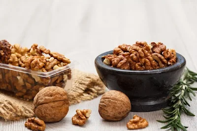 10 Miraculous Benefits of Walnuts: Effective from Brain to Heart