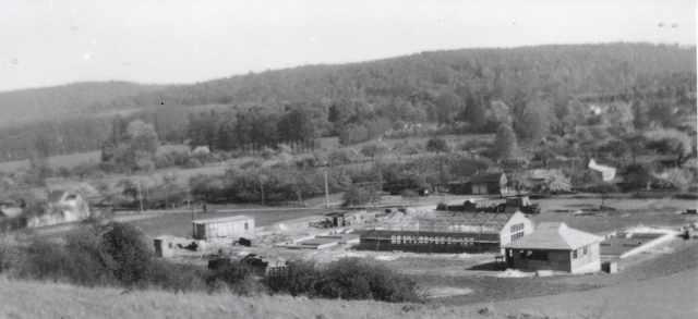 Le C.E.T. de Pont-Saint-Pierre - 1946, en pleine construction