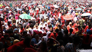 Nah .. ! Pemprov DKI Tegaskan Bukan Sponsor Acara Bagi Sembako di Monas