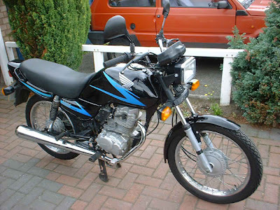 Gambar Motor Honda CG 125 cc 1975 – Spesifikasi Harga 