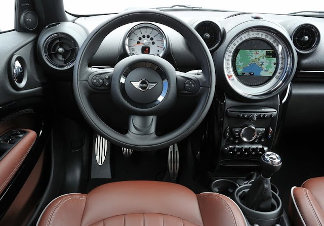 Mini Paceman 2014 inside