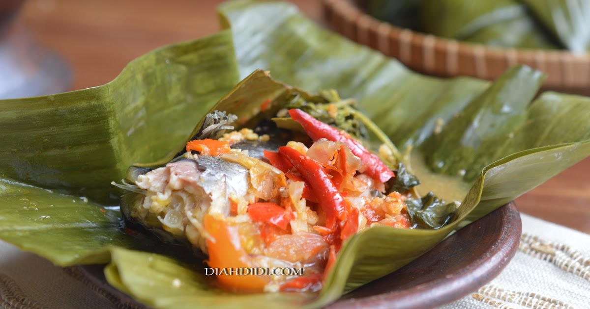 Diah Didi's Kitchen: Botok Ikan Patin
