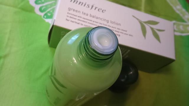 INNISFREE Green Tea Seed Serum i Balancing Lotion - recenzja