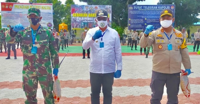 Muhamad Thaher Hanubun Donasi 10 Ton Beras Mendukung Baksos TNI-Polri di Malra