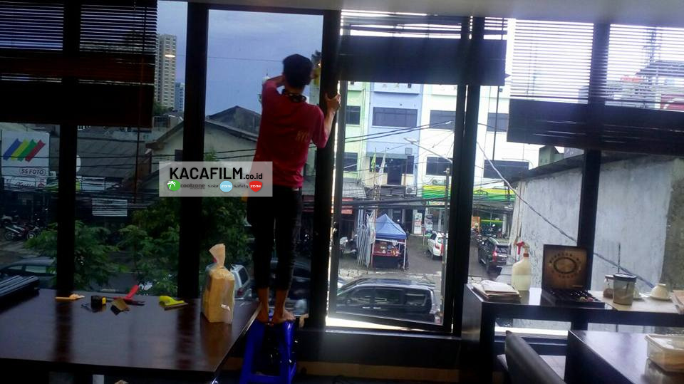 pasang kaca film kantor Bojongsari Depok