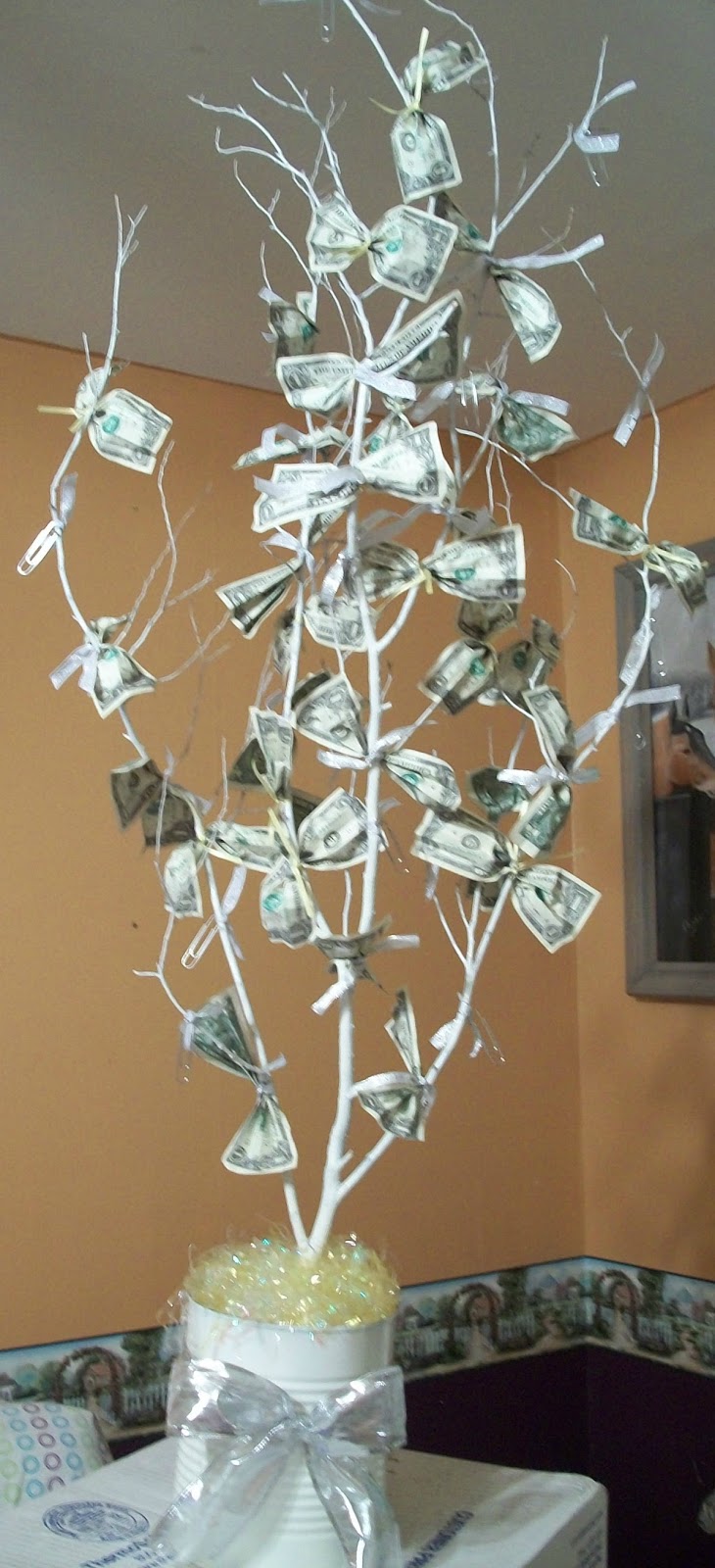 flower pot gift basket ideas Money Tree Gift Idea | 730 x 1600