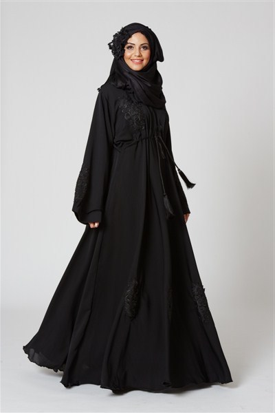 model abaya hitam terbaru
