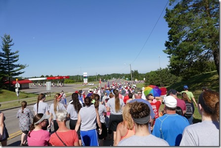 sault_st_marie_bridge_walk1