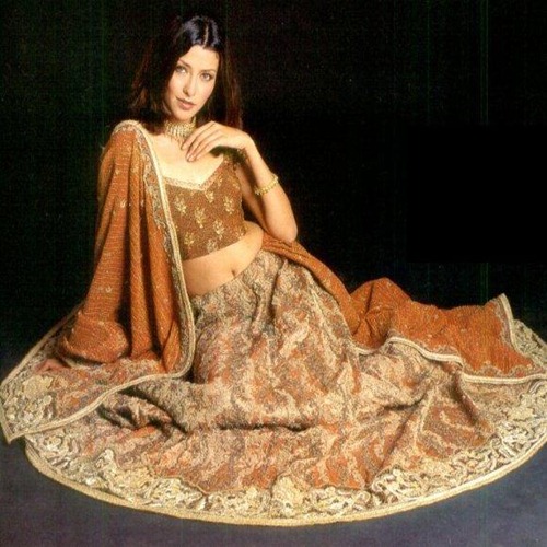 Aditi Govitrikar Swimming Pool Wallpapers