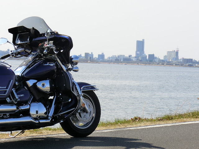 Boulevard C90 in kasumigaura(second-largest lake in Japan)