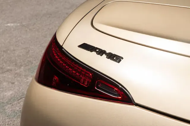 Mercedes-AMG Unveils Limited-Edition SL 63 MANUFAKTUR Golden Coast