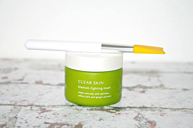 Tropic Skincare Clear Skin Blemish-Fighting Mask and Spatula