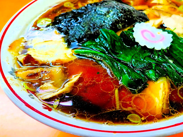【長岡生姜醬油拉麵（薑醬油拉麵）】