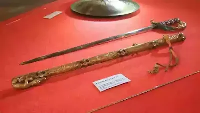 pedang sultan kutai
