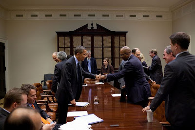 Fist-Bumping Obama Seen On www.coolpicturegallery.us