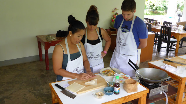 Thai Secret Cooking Class & Garden Farm Tour