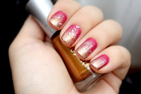 Gold and red nail design !