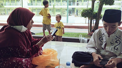 Nyantriin Anak di Darul Huda Mayak, Tonatan Ponorogo