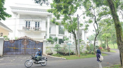 Penampakan Depan Rumah