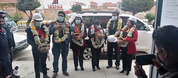 Continúan construcción del Edificio de la Carrera de Enfermería