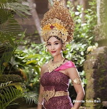 Wanita Suku Bali