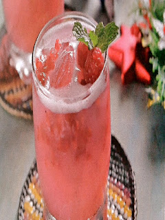 Gambar Resep Minuman Segar Sparkling Raspberry