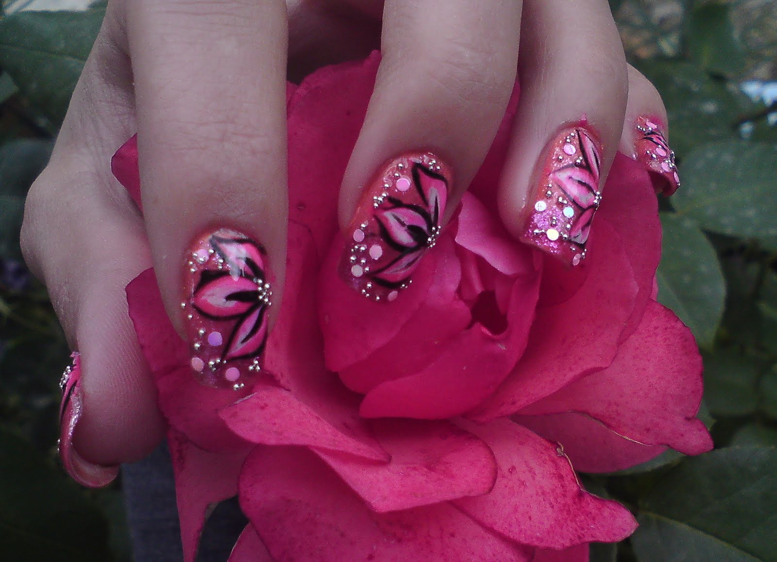 Flower nail art