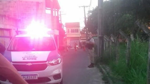 Criança de quatro anos morre após troca de tiros entre suspeitos em Camaçari