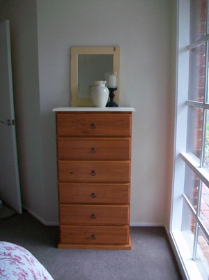 2009 Bedroom (10)