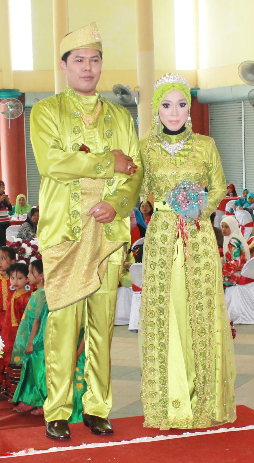 Normaya Aristia BAJU AKSESORI PENGANTIN