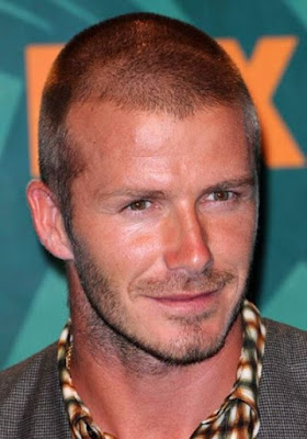 20 Gaya  Rambut  Keren David  Beckham  yang Selalu Menjadi 