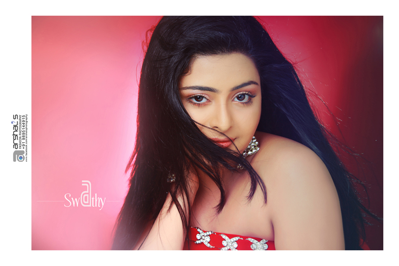 Raattinam Swathi Latest Photoshoot images cleavage