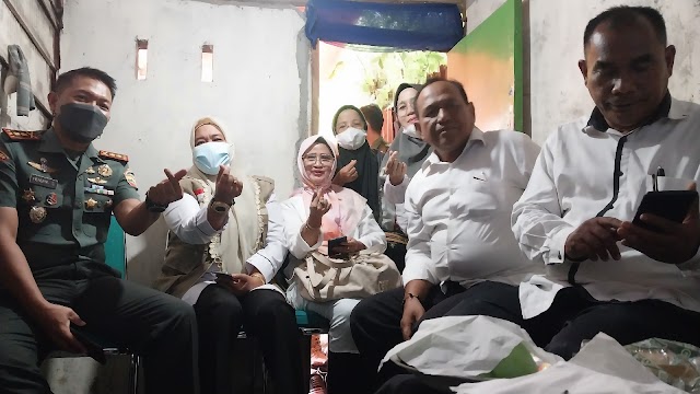 Dandim 0309/Solok Ikuti Pengukuhan Kepala Staf Angkatan Darat Sebagai Duta Bapak Asuh Anak Stunting Indonesia Secara Virtual.