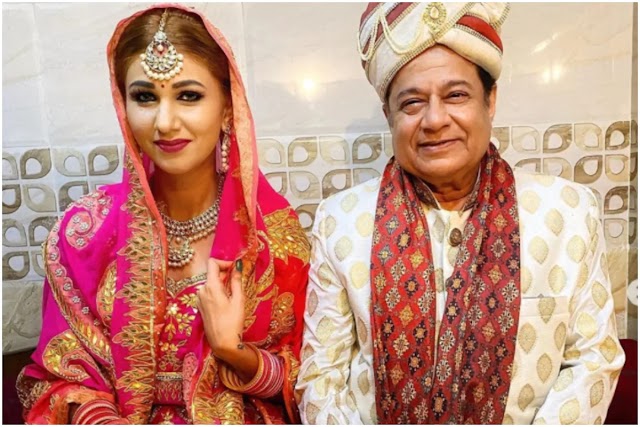 Bigg Boss 12 contestant Jasleen Matharu shares wedding pics with singer Anup Jalota; Fans Ask 'Yeh Kya Hogaya'