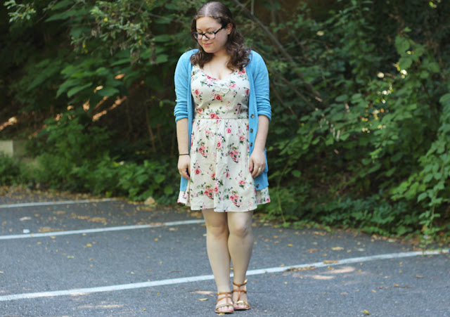 outfit floral dress