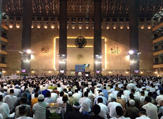 http://aang-zaeni.blogspot.com/2017/03/teks-khutbah-jumat-singkat-tiga-pilar.html