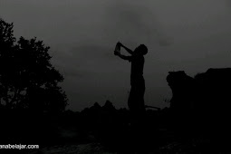 Ibu, Ayah Peluk Aku