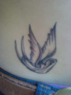 Swallow Hip Tattoo Picture Gallery - Swallow Hip Tattoo Ideas